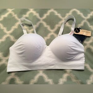 Seamless White Comfort Bra
